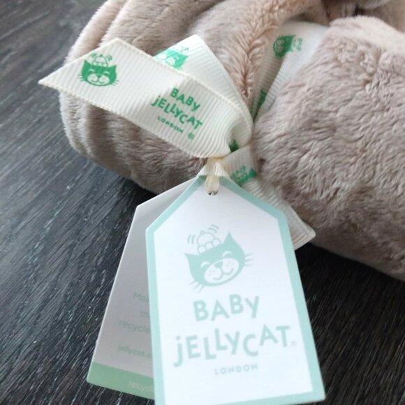 Jellycat Bashful Beige Bunny Soother (Retired) - Picture 4 of 8